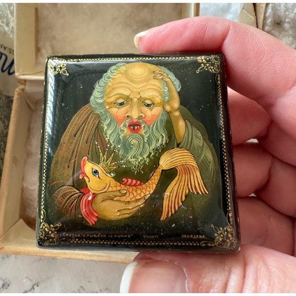 Rare; Russian Hand painted paper mache - Picture 1 of 5